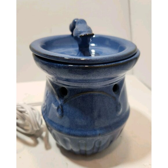 Ceramic Blue with Bird Bath and Birds Wax Melts Aromatherpy Warmer - Picture 8 of 13